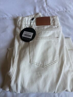White Fox women’s jeans